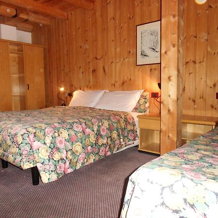 Hotel Santa Caterina Санта Катерина Валфурва Екстериор снимка